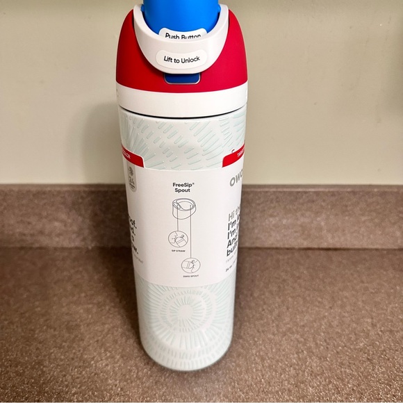 Owala Red White & Boom Glow in the Dark 24 fl oz FreeSip Water Bottle - Picture 3 of 12